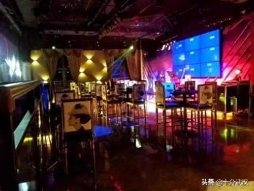 武汉接头酒吧排名前十(武汉FOREVER酒吧)插图10