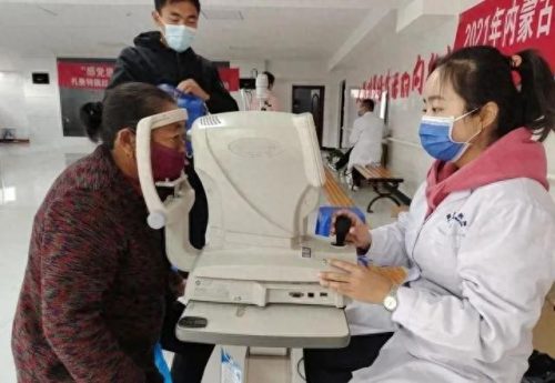 全国免费手术排名前十(爱尔免费做白内障手术)插图1