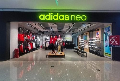 美国网球牌子排名前十(美国网球选手希尔顿代言品牌)插图4