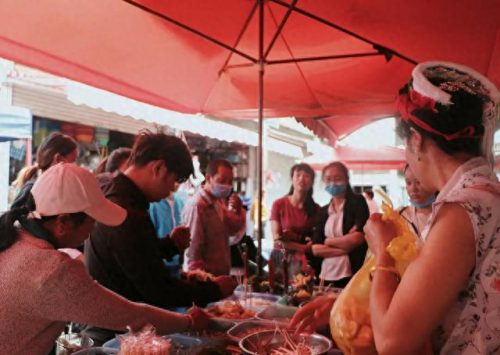 丽江菜场美食排名前十(丽江小吃店排名前十名)插图1