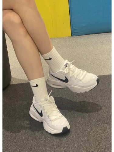 经典大牌鞋子排名前十(世界名鞋品牌大全)插图1