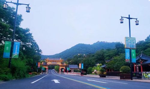 句容灯箱厂商排名前十(无锡灯箱制作公司)插图33