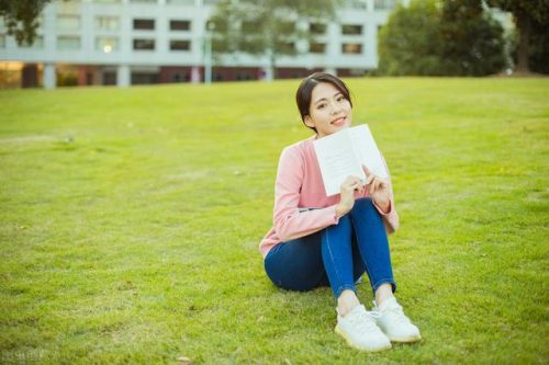 姓王的女孩名字排行榜(王姓取名字大全女孩)插图