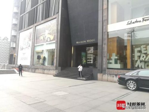 成都破产商城排名前十(成都春熙路购物中心排名)插图1