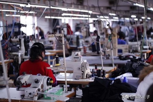 洪湖服装产值排名前十(洪湖市各乡镇经济排名)插图