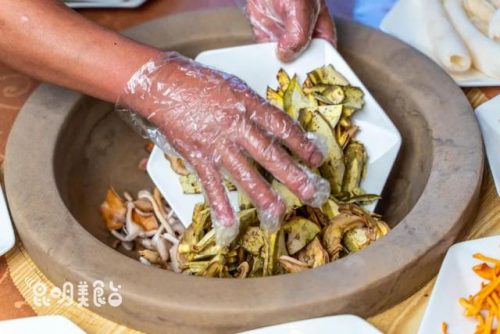 昆明菌类餐饮排名前十(云南最好吃的菌类排名)插图53