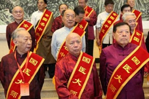 北京医疗专家排名前十(北京权威医院排名第一)插图