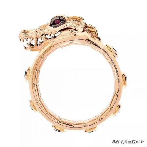 男士首饰品牌排行榜(男士项链十大奢侈品牌)插图27