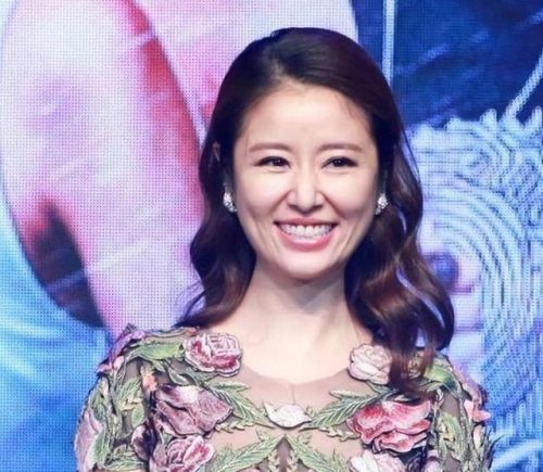 抗衰老明星排名前十(大牌抗衰老护肤品排行榜)插图5