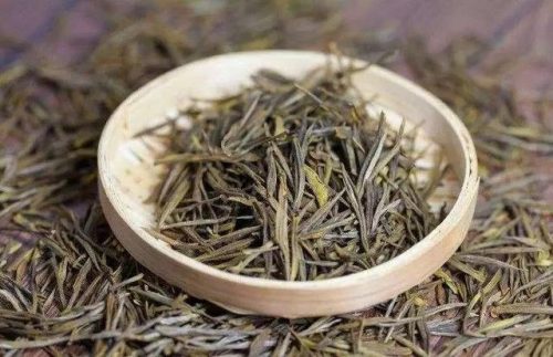 茶树排行榜(3200年古树茶1068万)插图5