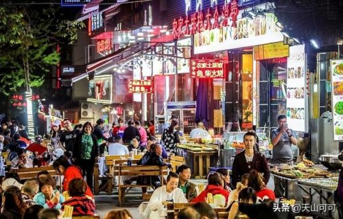 成都名小吃排行榜图片(成都肥肠粉排名前十)插图1
