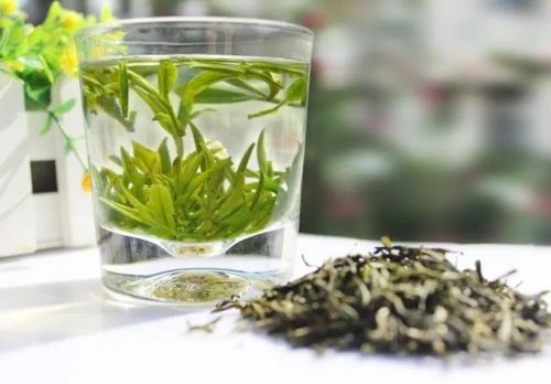 茶树排行榜(3200年古树茶1068万)插图4
