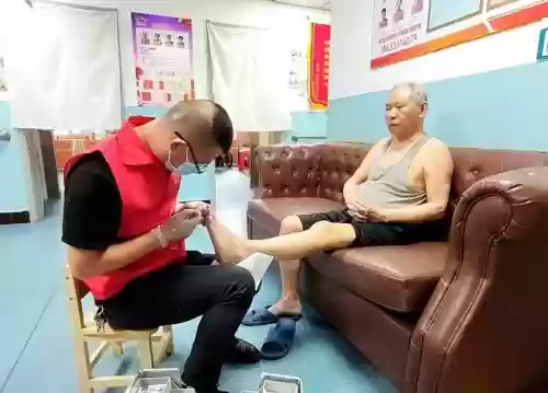 福星洗脚阵容插图