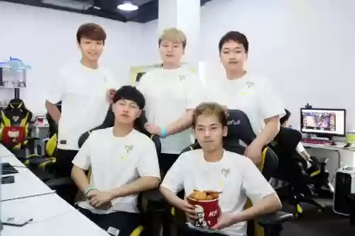 happy首发阵容插图1
