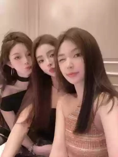 美女豪华阵容插图