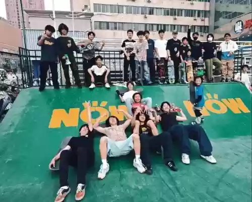 滑板哥阵容插图