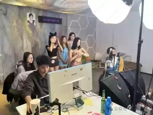 加入阵容直播插图1