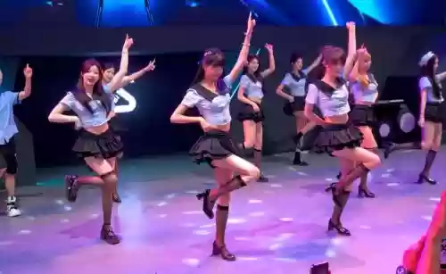 跳舞阵容怎么搭配_1插图1