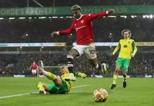 曼联32诺维奇阵容搭配,曼联对诺维奇视频直播插图1 曼联32诺维奇阵容搭配,曼联对诺维奇视频直播插图1